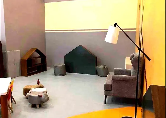 Bayfront Staycation At The Radiance Pet-friendly, Free Pool & Gym Near Airport, Moa, Star City, World Trade Center & Bay Aparthotel