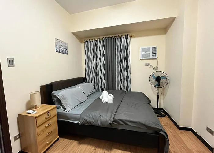Aparthotel Bayfront Staycation At The Radiance Pet-friendly, Free Pool & Gym Near Airport, Moa, Star City, World Trade Center & Bay Manila