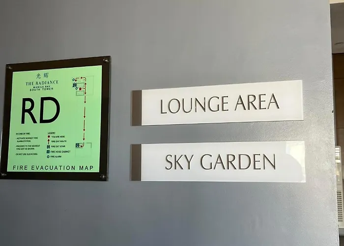 Bayfront Staycation At The Radiance Pet-friendly, Free Pool & Gym Near Airport, Moa, Star City, World Trade Center & Bay 4* Manila
