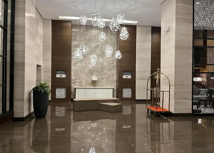 Bayfront Staycation At The Radiance Pet-friendly, Free Pool & Gym Near Airport, Moa, Star City, World Trade Center & Bay