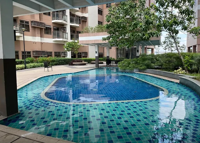 Bayfront Staycation At The Radiance Pet-friendly, Free Pool & Gym Near Airport, Moa, Star City, World Trade Center & Bay Aparthotel