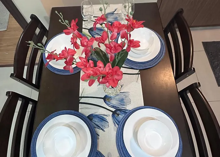 Aparthotel Bayfront Staycation At The Radiance Pet-friendly, Free Pool & Gym Near Airport, Moa, Star City, World Trade Center & Bay 4*